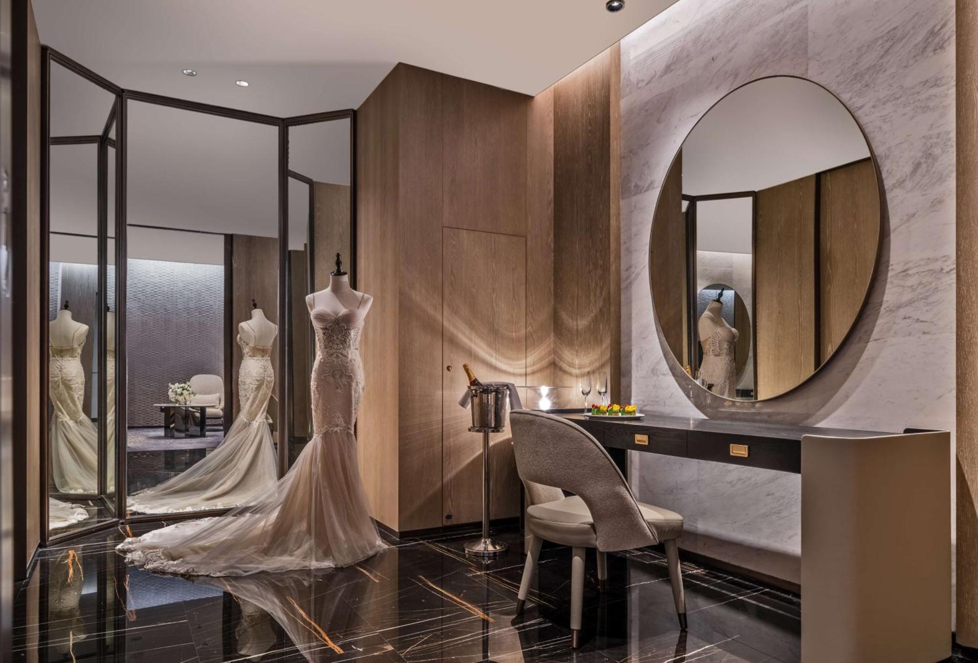Hilton Shenzhen World Exhibition & Convention Center - Only 5 Minutes' Walk To Wecc Hotel Exterior photo